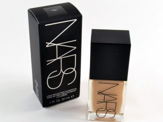NARS Light Reflecting Foundation