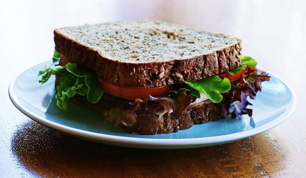 Retinol Sandwich Method