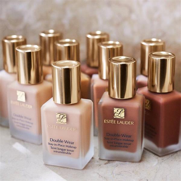 Estée Lauder Double Wear Foundation
