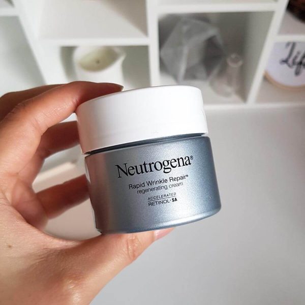 Neutrogena retinol