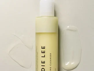 indie lee soothing cleanser