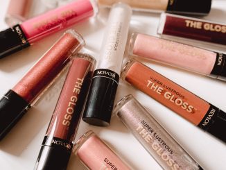 Revlon Lip Gloss